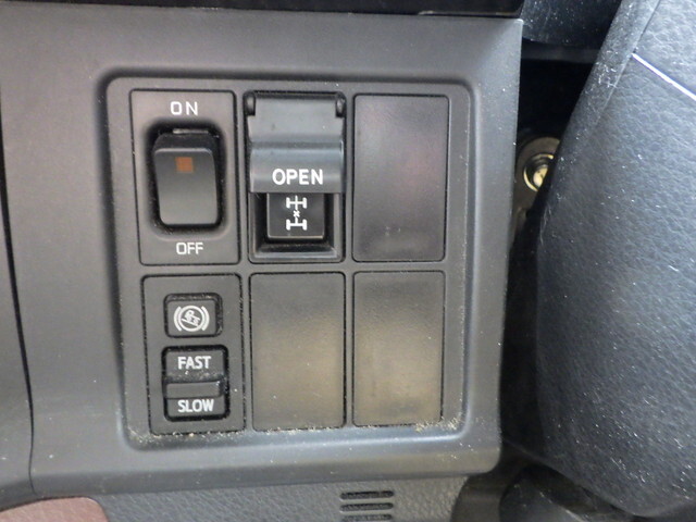 日野プロフィアアルミウイング大型（10t）[写真34]