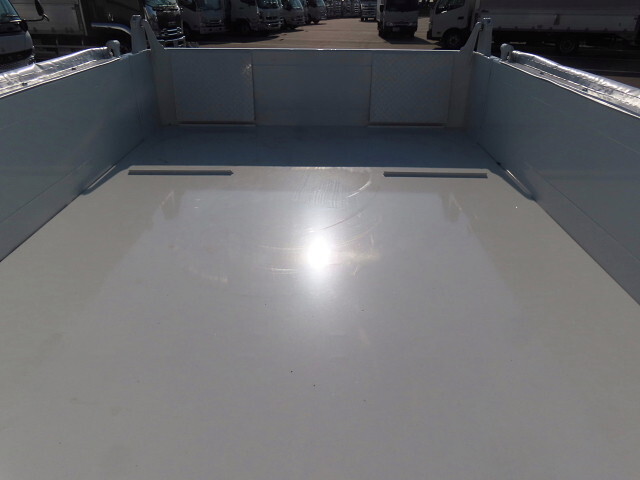 三菱ふそうキャンターローダーダンプ小型（2t・3t）[写真24]