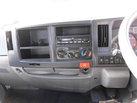 いすゞエルフコンテナ専用車小型（2t・3t）[写真27]