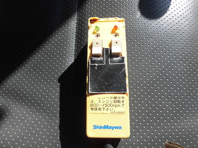 いすゞエルフコンテナ専用車小型（2t・3t）[写真28]