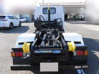 いすゞエルフコンテナ専用車小型（2t・3t）[写真09]