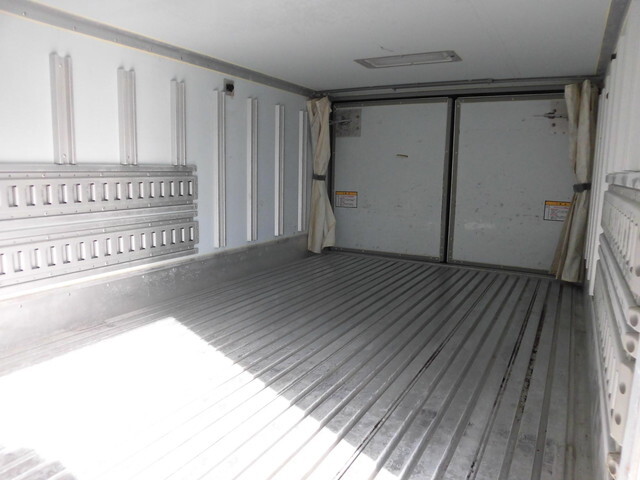 トヨタトヨエース冷凍車（冷蔵車）小型（2t・3t）[写真17]