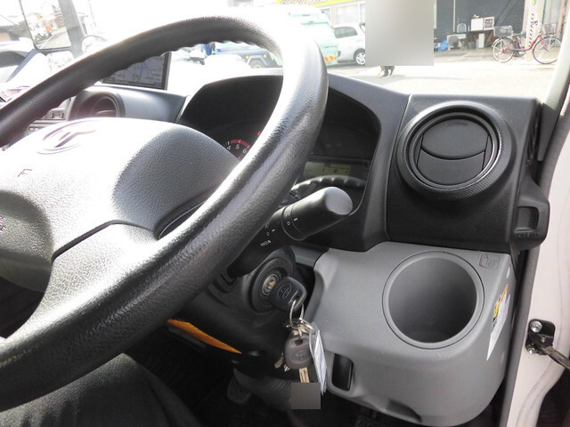 トヨタトヨエース冷凍車（冷蔵車）小型（2t・3t）[写真31]