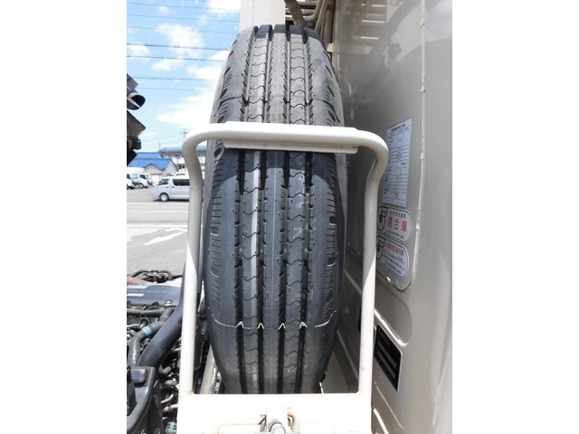 いすゞエルフパッカー車（塵芥車）小型（2t・3t）[写真30]