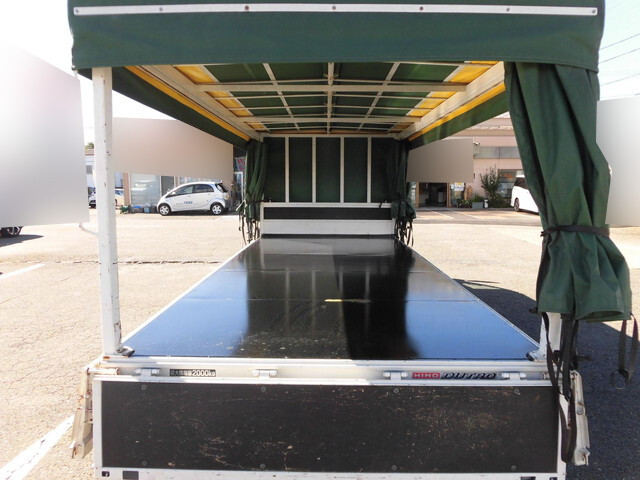 日野デュトロカーテン車小型（2t・3t）[写真12]