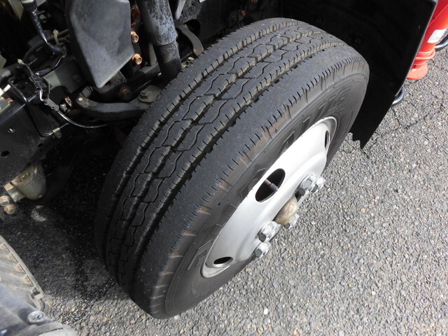 いすゞエルフクレーン3段小型（2t・3t）[写真24]