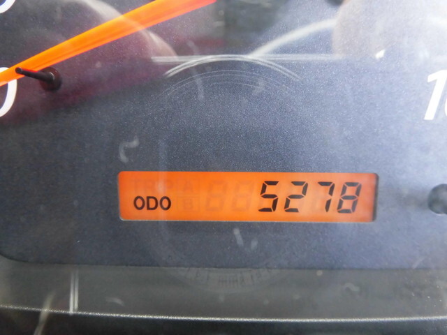 いすゞエルフクレーン3段小型（2t・3t）[写真34]