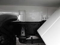 いすゞエルフパッカー車（塵芥車）小型（2t・3t）[写真26]