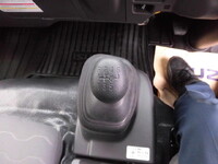 いすゞエルフパッカー車（塵芥車）小型（2t・3t）[写真33]