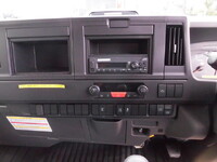 いすゞエルフパッカー車（塵芥車）小型（2t・3t）[写真34]