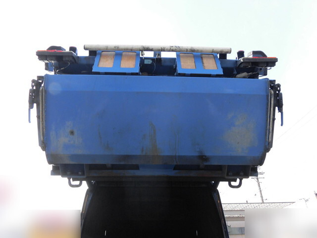 日野デュトロパッカー車（塵芥車）小型（2t・3t）[写真18]
