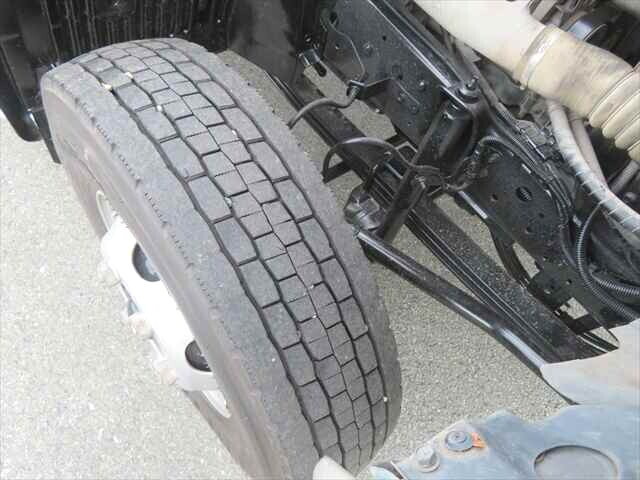 日野レンジャーセルフクレーン4段中型（4t）[写真23]