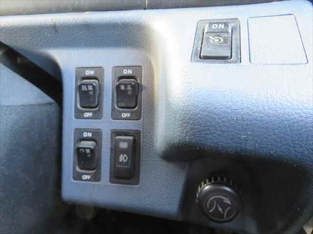 日野レンジャークレーン4段中型（4t）[写真31]