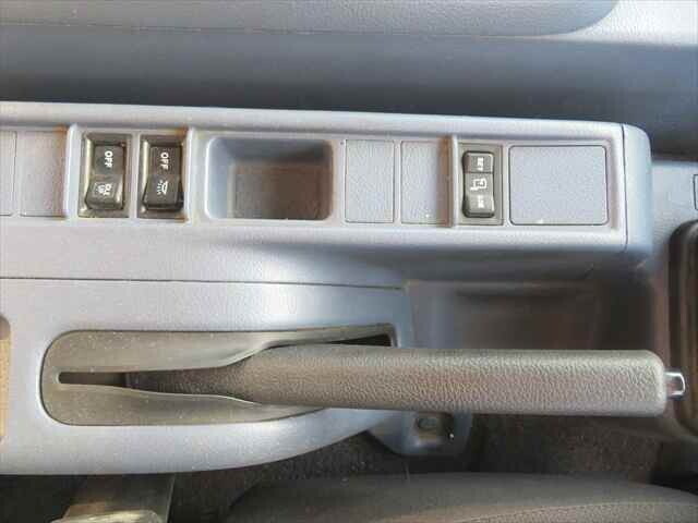 日野レンジャーセルフクレーン4段中型（4t）[写真34]