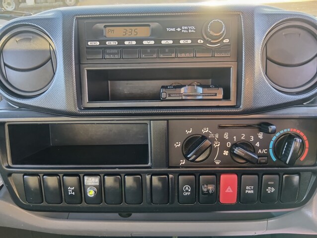 日野デュトロクレーン4段小型（2t・3t）[写真26]