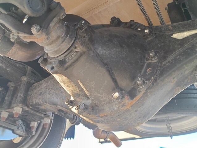 三菱ふそうキャンタークレーン4段小型（2t・3t）[写真20]