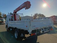 三菱ふそうキャンタークレーン4段小型（2t・3t）[写真07]