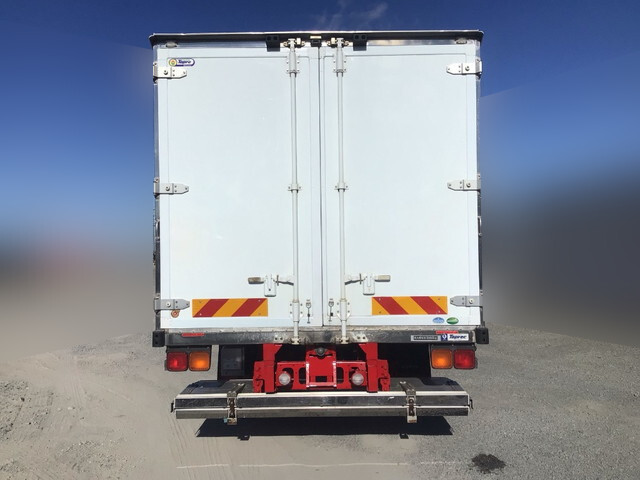 いすゞフォワード冷凍車（冷蔵車）中型（4t）[写真10]