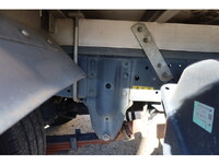 いすゞエルフ冷凍車（冷蔵車）小型（2t・3t）[写真17]