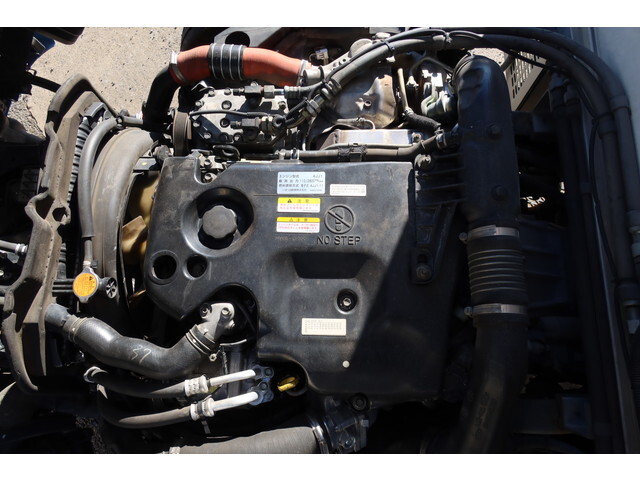 いすゞエルフ冷凍車（冷蔵車）小型（2t・3t）[写真24]