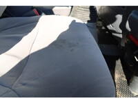 いすゞエルフ冷凍車（冷蔵車）小型（2t・3t）[写真32]