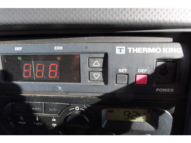 いすゞエルフ冷凍車（冷蔵車）小型（2t・3t）[写真36]