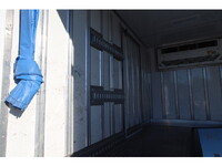 いすゞエルフ冷凍車（冷蔵車）小型（2t・3t）[写真10]