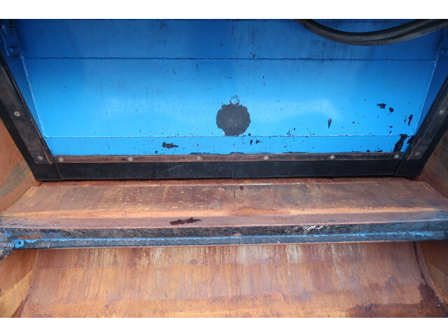 三菱ふそうキャンターパッカー車（塵芥車）小型（2t・3t）[写真15]