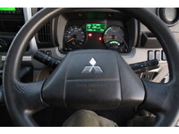 三菱ふそうキャンターパッカー車（塵芥車）小型（2t・3t）[写真36]