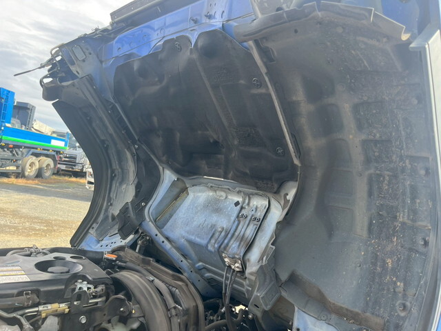 いすゞエルフ平ボディ小型（2t・3t）[写真08]