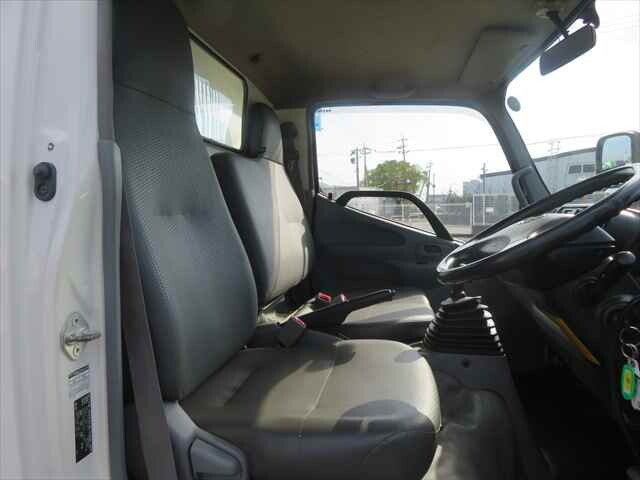 日野デュトロローダーダンプ小型（2t・3t）[写真33]