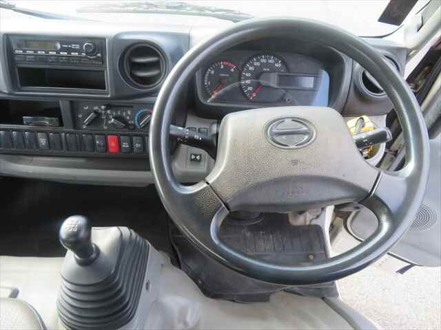 日野デュトロローダーダンプ小型（2t・3t）[写真34]