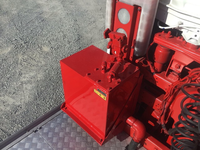 三菱ふそうスーパーグレートトレーラーヘッド（トラクターヘッド）大型（10t）[写真15]