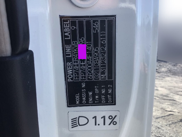 三菱ふそうスーパーグレートトレーラーヘッド（トラクターヘッド）大型（10t）[写真38]