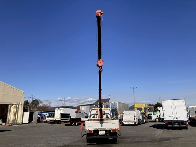 いすゞエルフクレーン4段小型（2t・3t）[写真17]