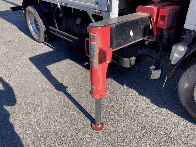 いすゞエルフクレーン4段小型（2t・3t）[写真18]