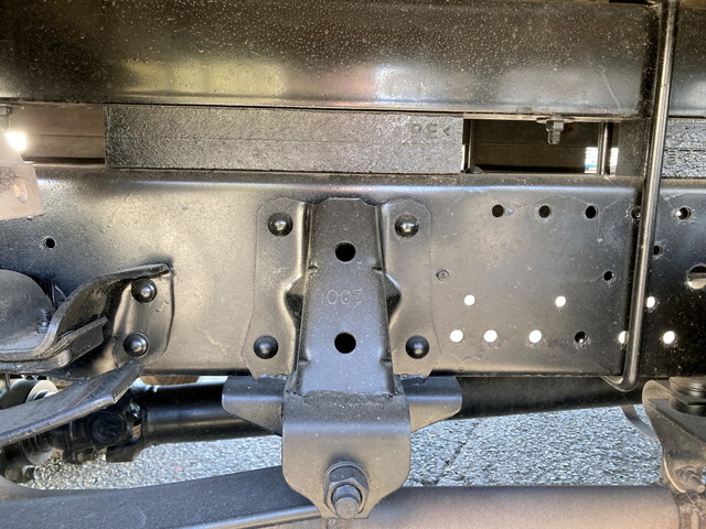 いすゞエルフクレーン4段小型（2t・3t）[写真24]