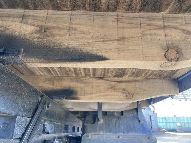 いすゞエルフクレーン4段小型（2t・3t）[写真26]