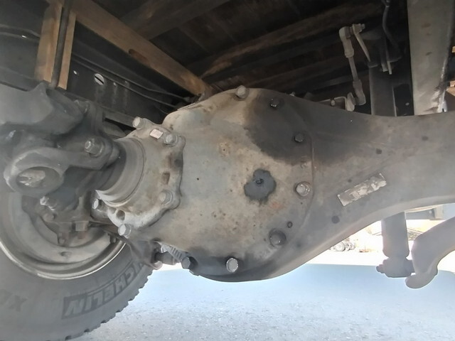 日野レンジャー平ボディ中型（4t）[写真16]