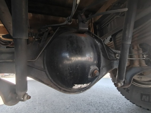 日野レンジャー平ボディ中型（4t）[写真17]