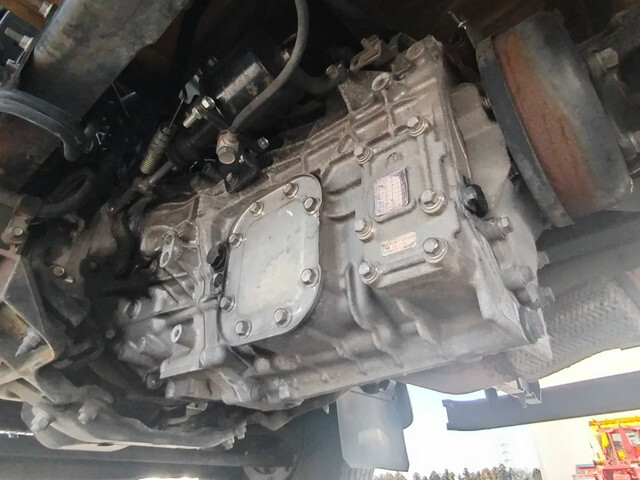 日野レンジャー平ボディ中型（4t）[写真18]