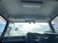 いすゞギガアルミウイング大型（10t）[写真13]