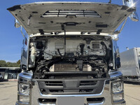 いすゞギガアルミウイング大型（10t）[写真17]