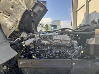 いすゞギガアルミウイング大型（10t）[写真20]