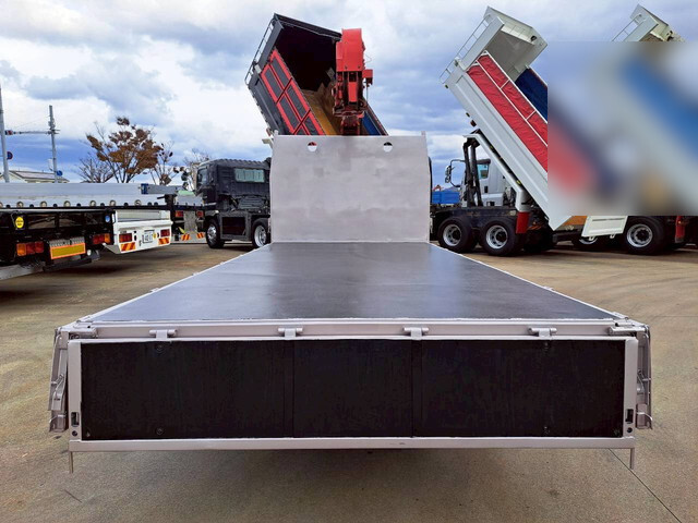 三菱ふそうキャンタークレーン5段小型（2t・3t）[写真13]