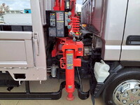 三菱ふそうキャンタークレーン5段小型（2t・3t）[写真18]