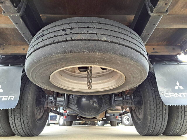 三菱ふそうキャンタークレーン5段小型（2t・3t）[写真22]