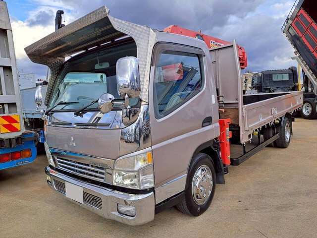 三菱ふそうキャンタークレーン5段小型（2t・3t）[写真03]