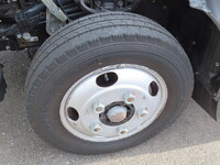 日野デュトロ平ボディ小型（2t・3t）[写真13]