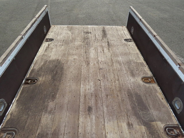 日野デュトロ平ボディ小型（2t・3t）[写真26]